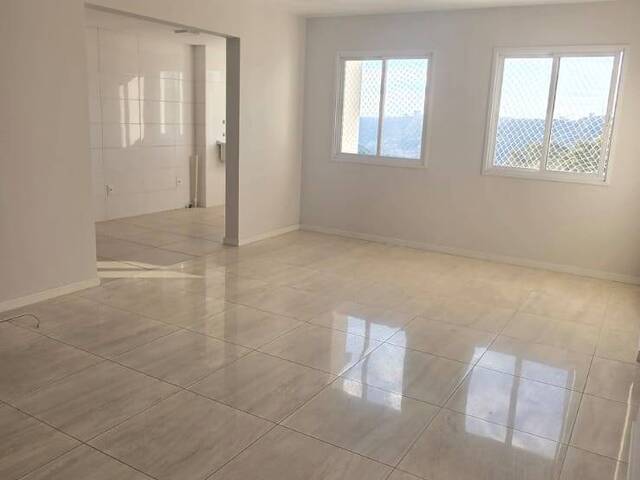 Apartamento para Venda em Caxias do Sul - 4