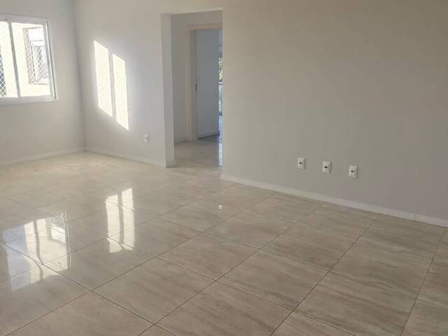 Apartamento para Venda em Caxias do Sul - 5