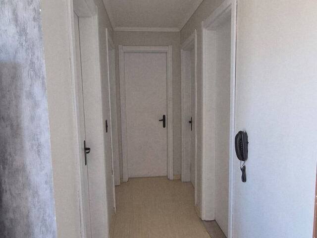 Apartamento para Venda em Caxias do Sul - 3