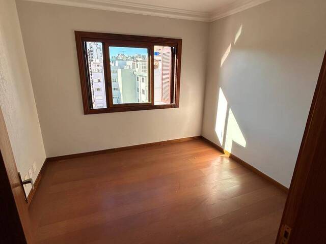 Apartamento para Venda em Caxias do Sul - 5