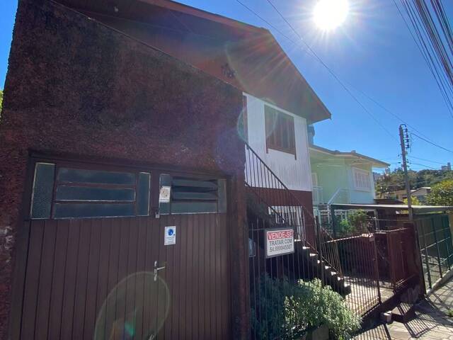 #2057 - Casa para Venda em Caxias do Sul - RS