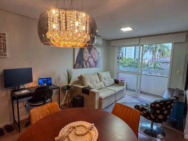 Apartamento para Venda em Caxias do Sul - 2