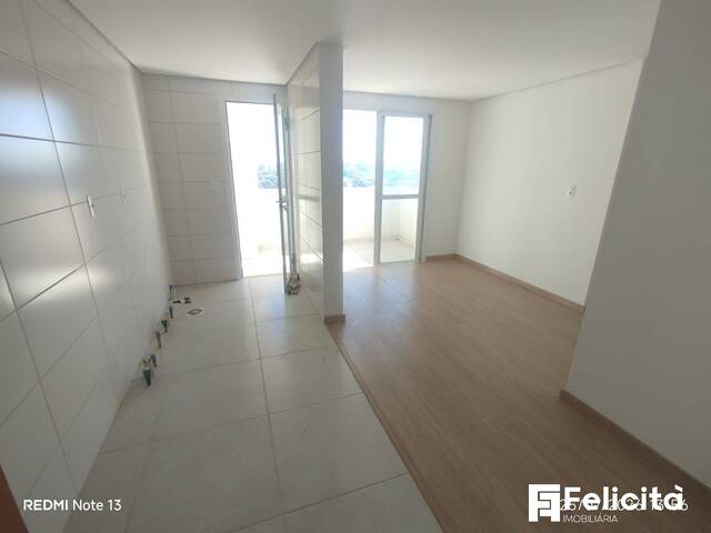 #2060 - Apartamento para Venda em Caxias do Sul - RS