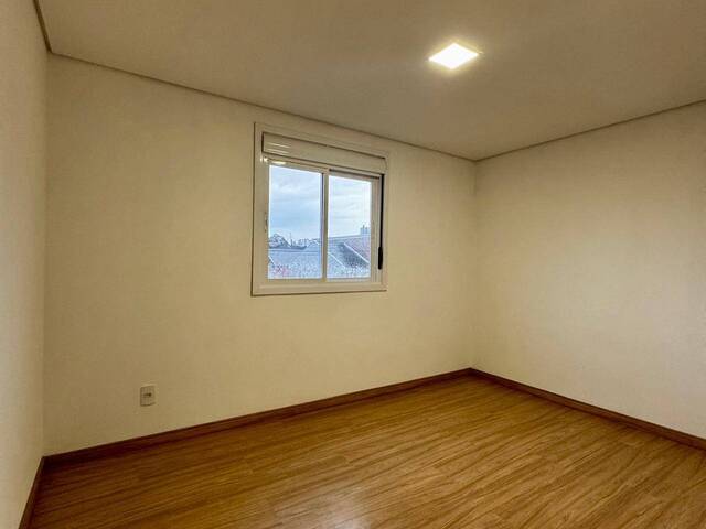 Apartamento para Venda em Caxias do Sul - 4