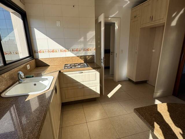 Apartamento para Venda em Caxias do Sul - 4