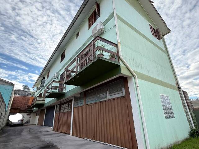 Casa para Venda em Caxias do Sul - 2