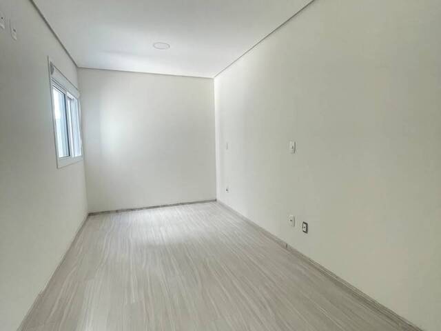 Apartamento para Venda em Caxias do Sul - 4