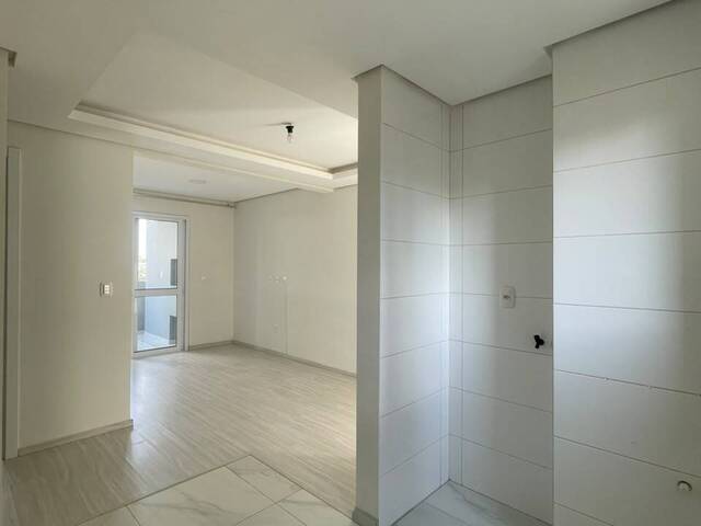 #2073 - Apartamento para Venda em Caxias do Sul - RS
