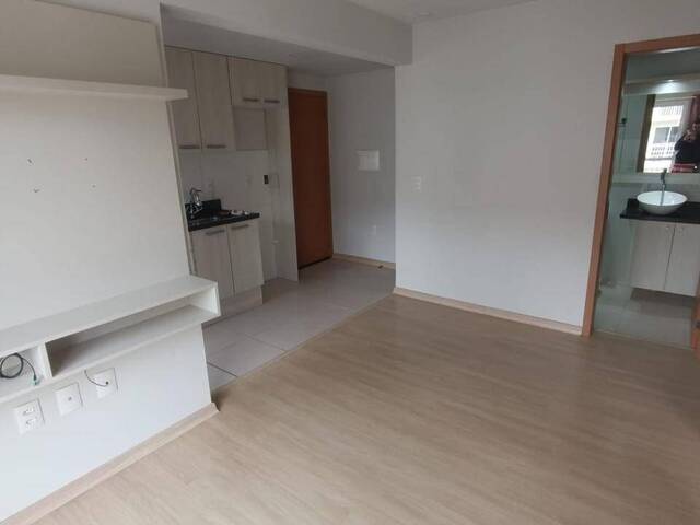 #2085 - Apartamento para Venda em Caxias do Sul - RS