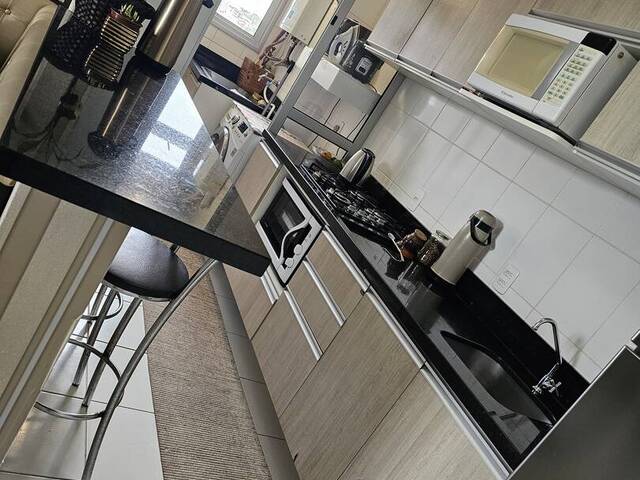 #2096 - Apartamento para Venda em Caxias do Sul - RS