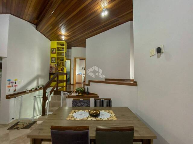 Casa para Venda em Caxias do Sul - 2