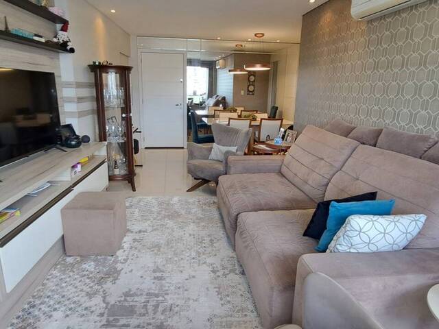 Apartamento para Venda em Caxias do Sul - 2