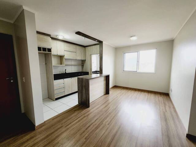 Apartamento para Venda em Caxias do Sul - 1