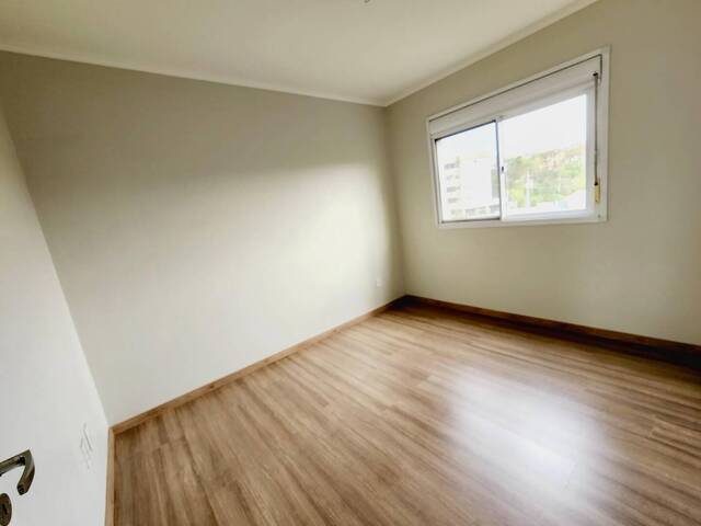 Apartamento para Venda em Caxias do Sul - 5