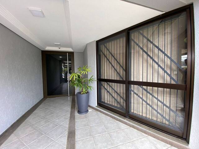 Apartamento para Venda em Caxias do Sul - 2