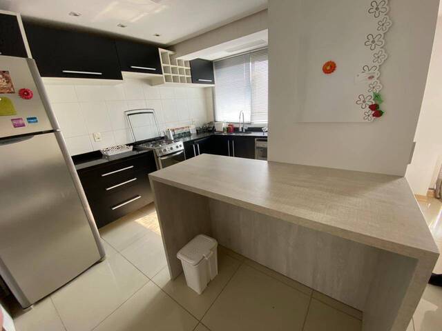 Apartamento para Venda em Caxias do Sul - 2