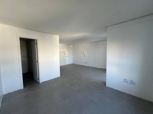 Apartamento para Venda em Caxias do Sul - 4