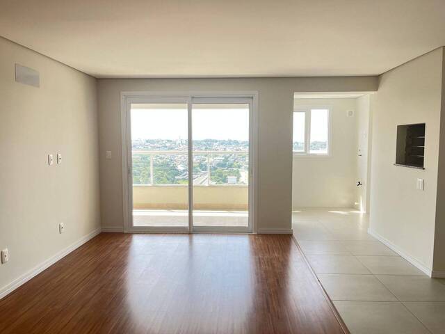 Apartamento para Venda em Caxias do Sul - 5