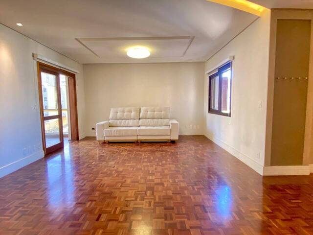 Apartamento para Venda em Caxias do Sul - 2