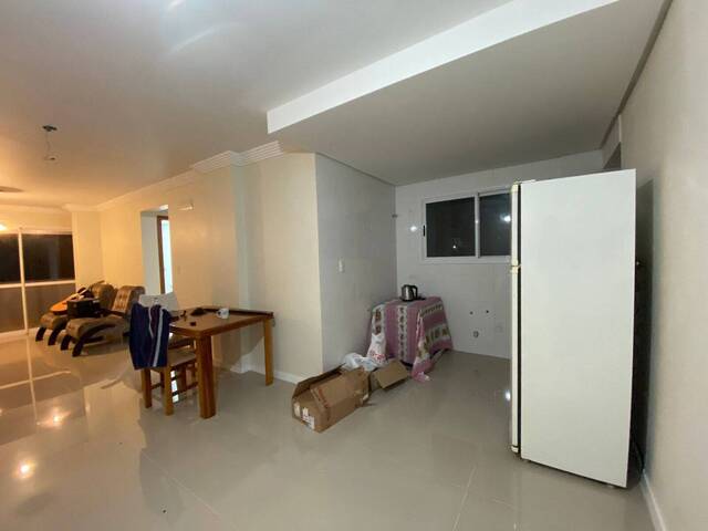 Apartamento para Venda em Caxias do Sul - 2