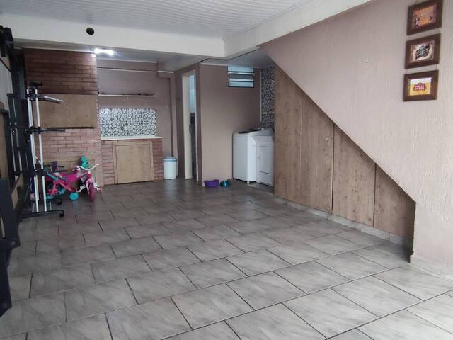 Sobrado para Venda em Caxias do Sul - 2