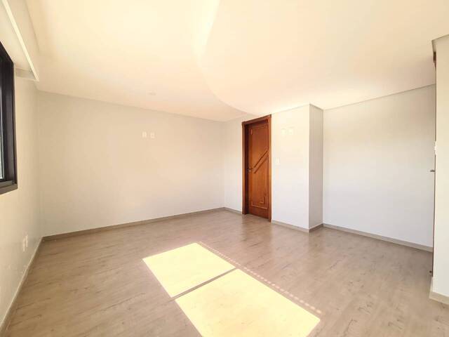 Apartamento para Venda em Caxias do Sul - 5