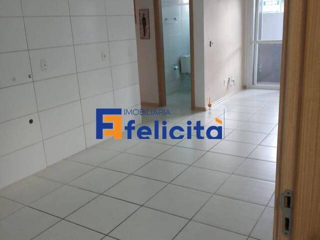 Apartamento para Venda em Caxias do Sul - 4