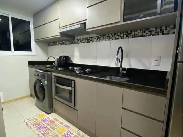 Apartamento para Venda em Caxias do Sul - 2