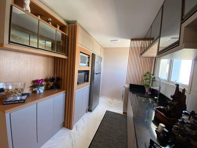 Apartamento para Venda em Caxias do Sul - 2