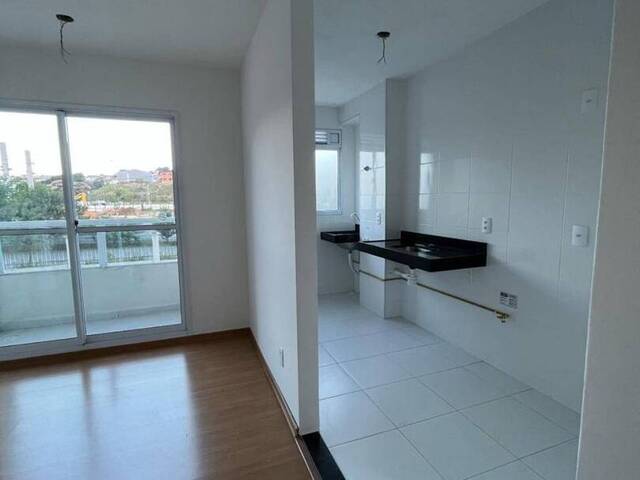 Apartamento para Venda em Caxias do Sul - 2