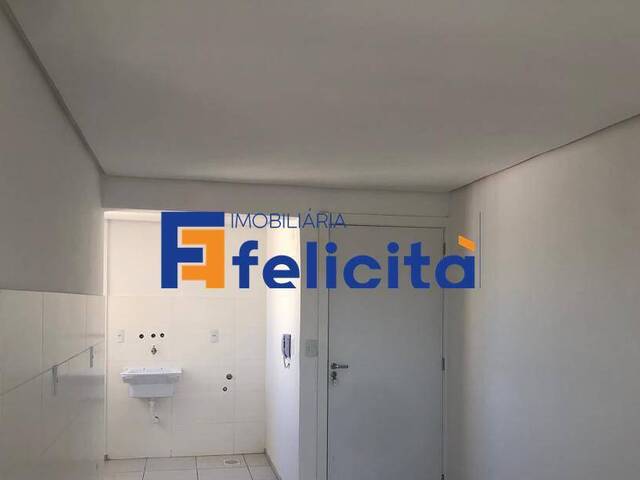 Apartamento para Venda em Caxias do Sul - 3
