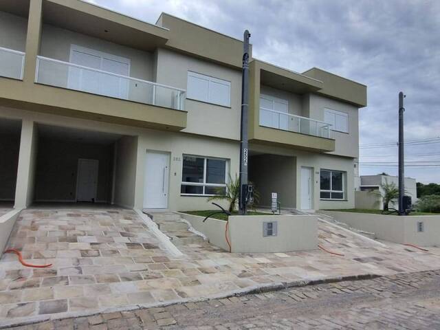 Sobrado para Venda em Caxias do Sul - 2