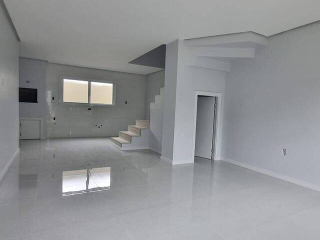 Sobrado para Venda em Caxias do Sul - 4