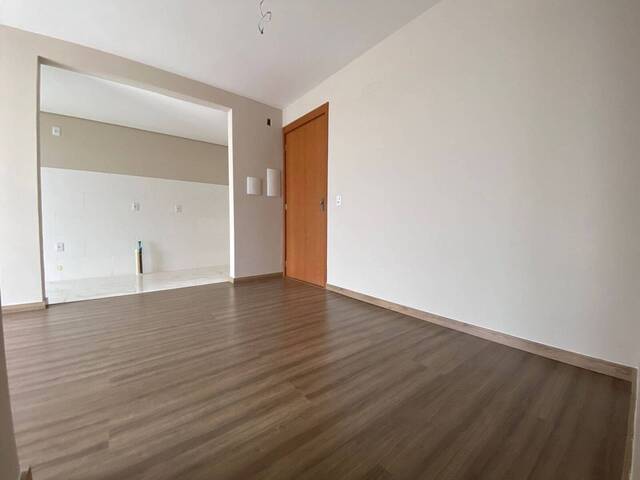 Apartamento para Venda em Caxias do Sul - 3