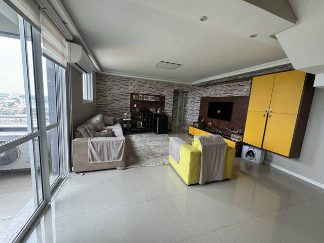 Apartamento para Venda em Caxias do Sul - 3