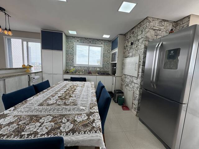 Apartamento para Venda em Caxias do Sul - 5