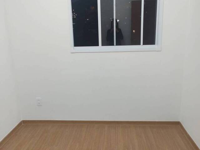 Apartamento para Venda em Caxias do Sul - 3