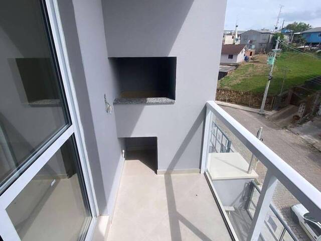 Apartamento para Venda em Caxias do Sul - 3