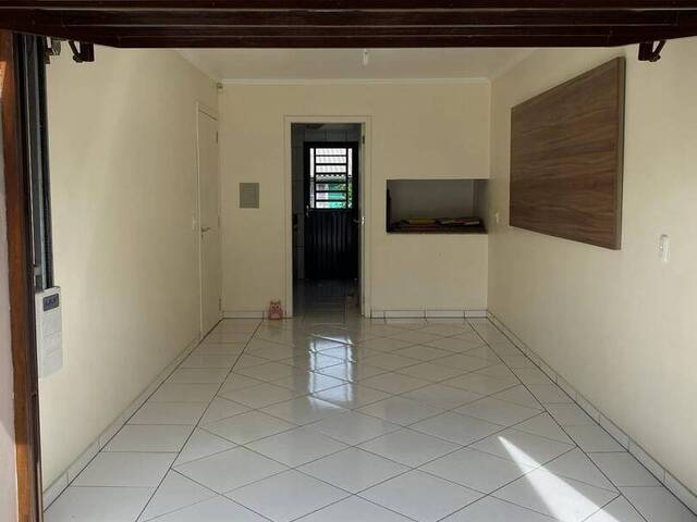 Sobrado para Venda em Caxias do Sul - 2