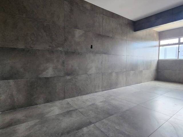 Apartamento para Venda em Caxias do Sul - 4