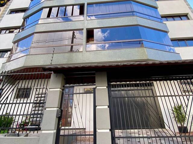 Apartamento para Venda em Caxias do Sul - 2