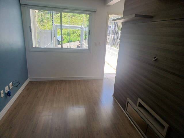 Sobrado para Venda em Caxias do Sul - 4