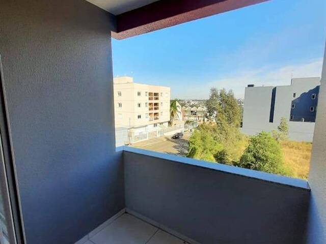 Apartamento para Venda em Caxias do Sul - 3