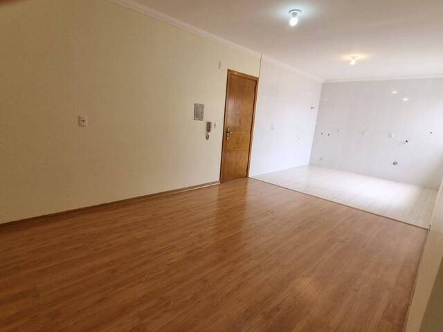 Apartamento para Venda em Caxias do Sul - 2