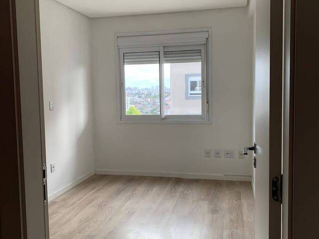 Apartamento para Venda em Caxias do Sul - 5