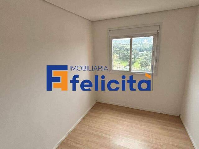 Apartamento para Venda em Caxias do Sul - 5
