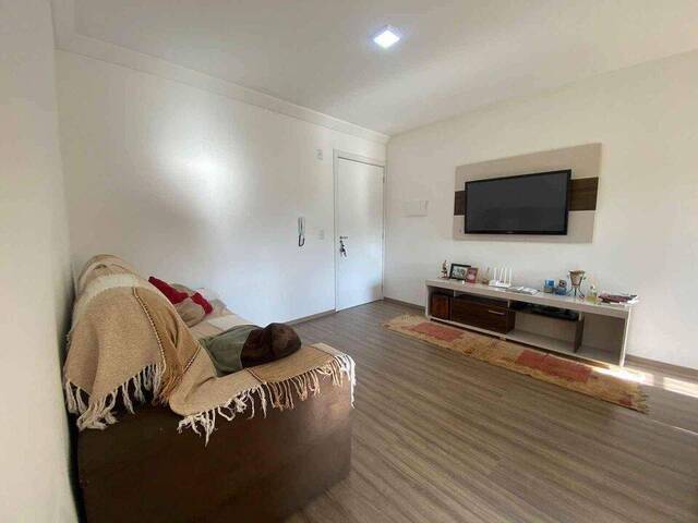 Apartamento para Venda em Caxias do Sul - 2