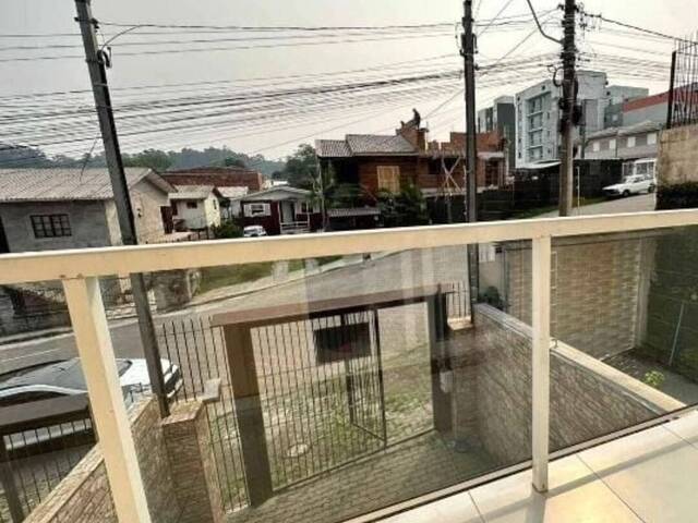 Sobrado para Venda em Caxias do Sul - 2