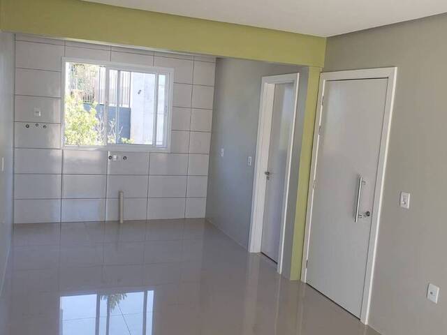 Apartamento para Venda em Caxias do Sul - 2