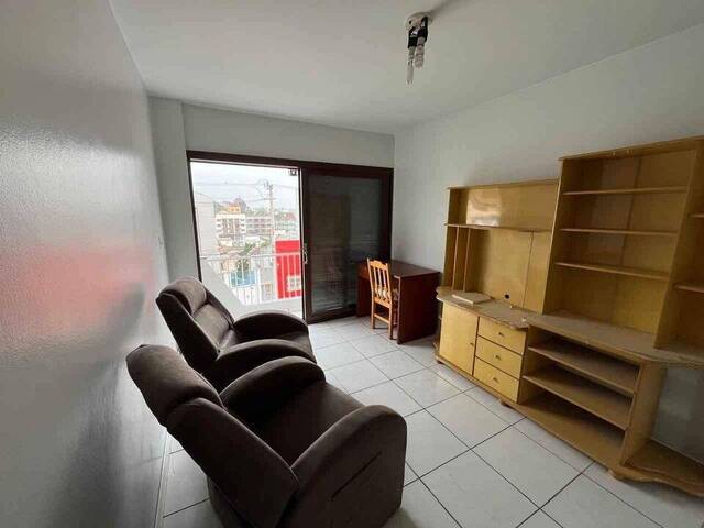 Apartamento para Venda em Caxias do Sul - 2